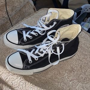 Black high top converse